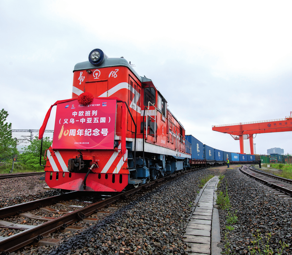 解码CRH2-C，186年来的中国铁路发展及其数字背后的奥秘探索