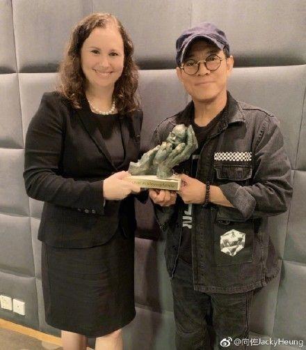 李连杰开讲啦震撼时刻，从武打巨星到公益先锋的华丽转身